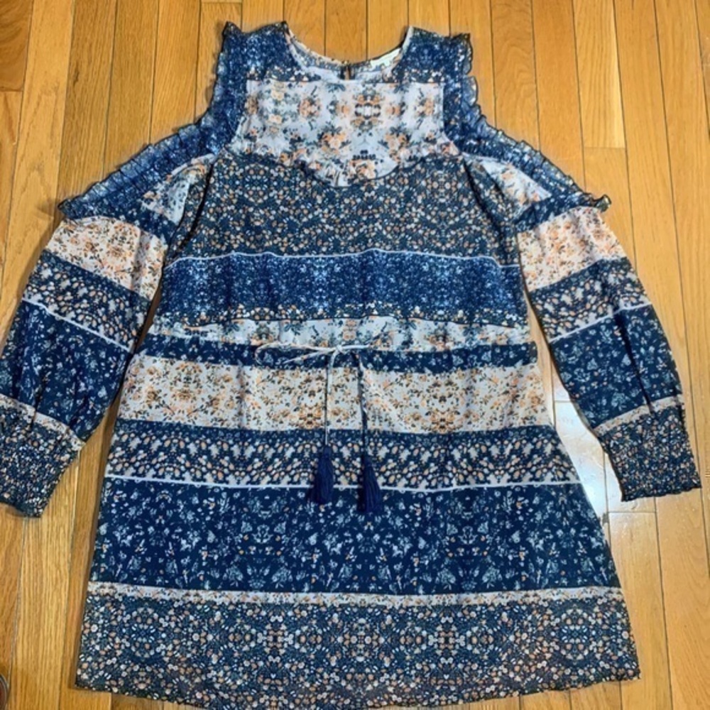Tularosa Cold Shoulder Dress Blue Floral Small